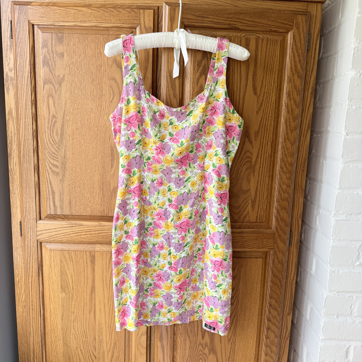 Vintage Floral Print Sleeveless Mini Dress